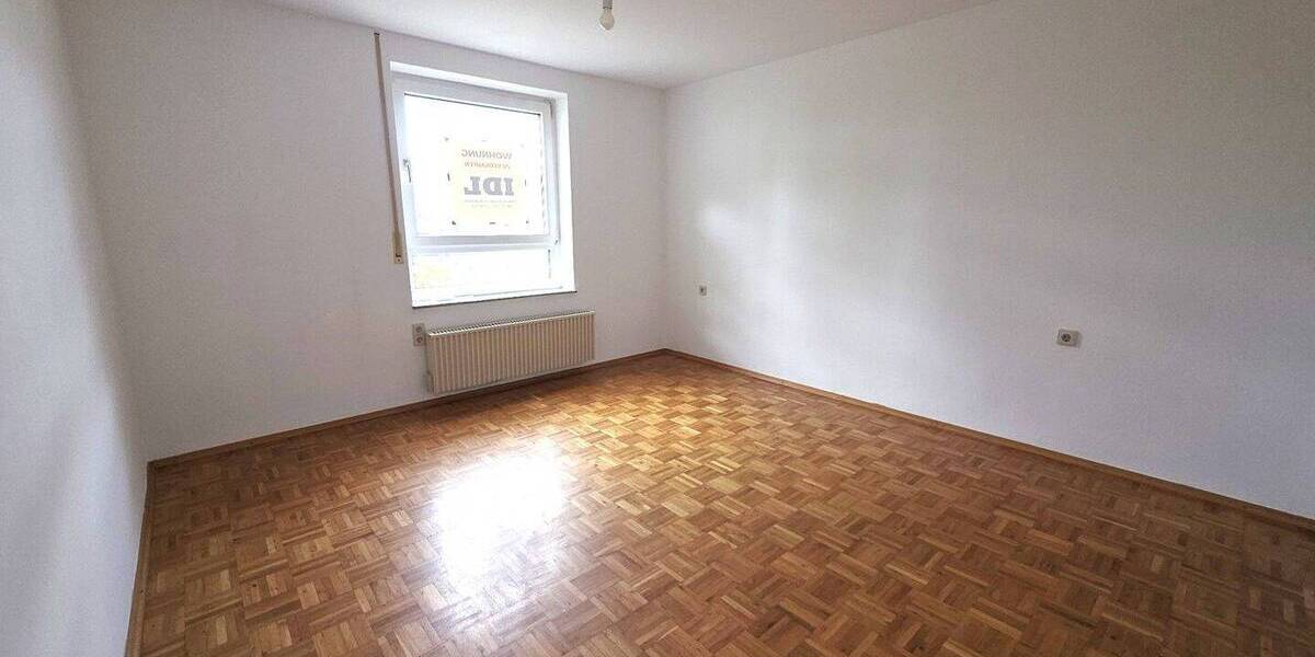 Renovierte 3-Zimmer-Wohnung mit Balkon, Parkett und Einbauküche – sofort frei! - Etagenwohnung Böblingen Dagersheim | Angebot:26835937