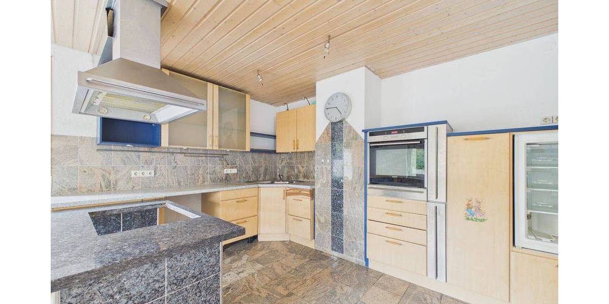 Etagenwohnung Böblingen Dagersheim - 5 Zimmer, 156 m&sup2;, 479.000&euro; | Angebot:26040108