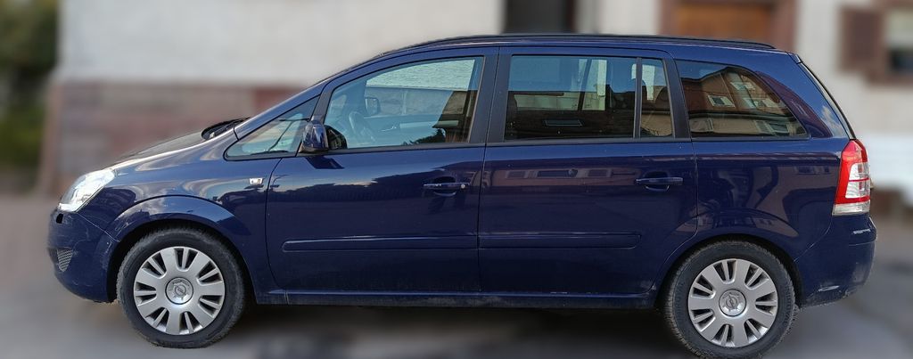 Opel Zafira 300.928 km 1.990 &euro; Neubulach 75387