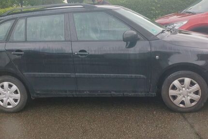 Skoda Fabia 130.000 km 800 &euro; Bietigheim-Bissingen 74321