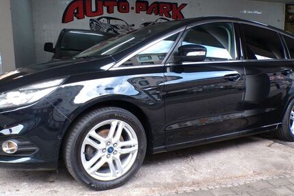 Ford S-Max 186.000 km 8.290 &euro; Pforzheim 75172