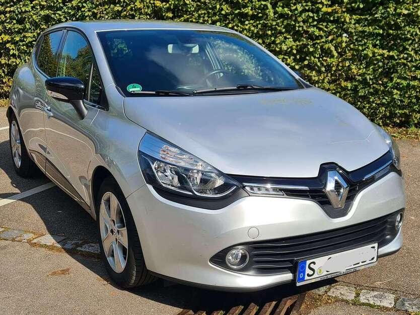Renault Clio 110.700 km 6.200 € Stuttgart 70619