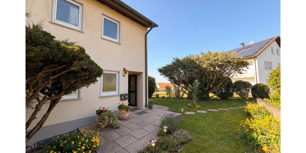 Doppelhaushälfte Sindelfingen Mitte - 5 Zimmer, 122 m&sup2;, 460.000&euro; | Angebot:25770722