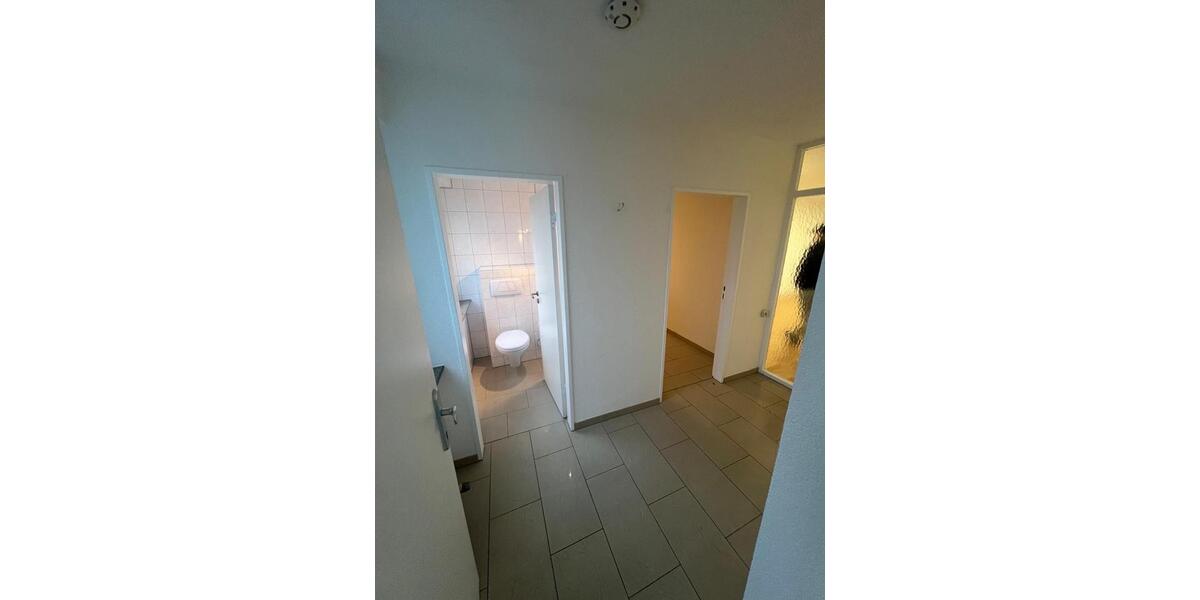 Etagenwohnung Ludwigsburg Oßweil - 2 Zimmer, 65 m&sup2;, 235.000&euro; | Angebot:24680852