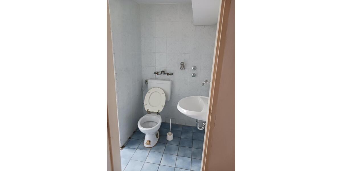 Etagenwohnung Renningen - 1 Zimmer, 25 m&sup2;, 390&euro; | Angebot:26091638