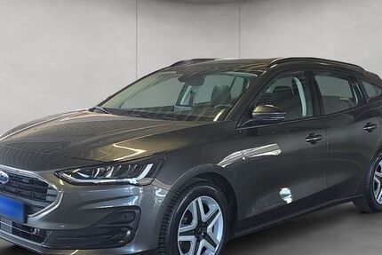 Ford Focus 47.559 km 15.900 &euro; Stuttgart 70190