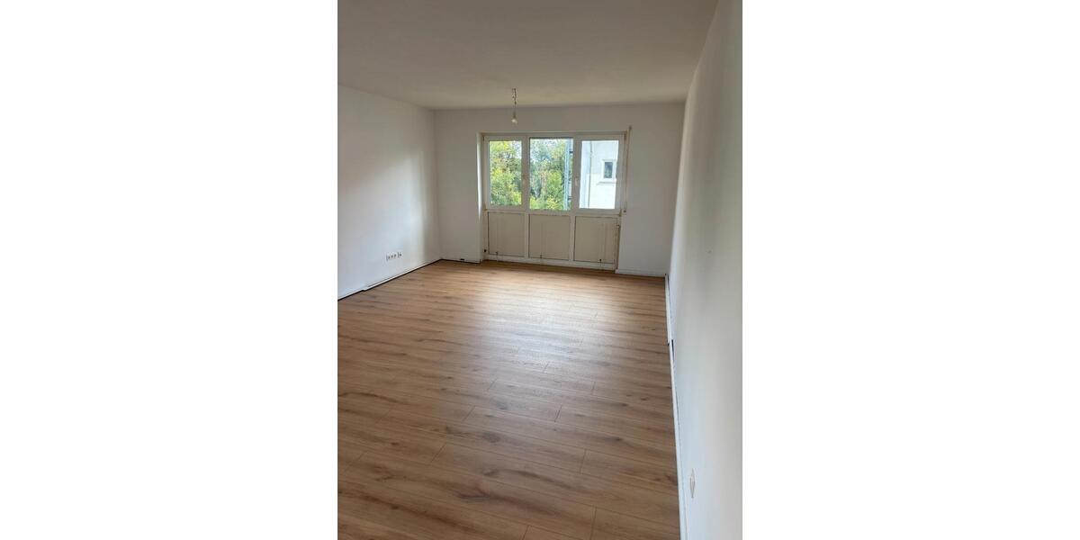 Etagenwohnung Esslingen am Neckar Oberesslingen - 2.5 Zimmer, 62 m&sup2;, 880&euro; | Angebot:27580465