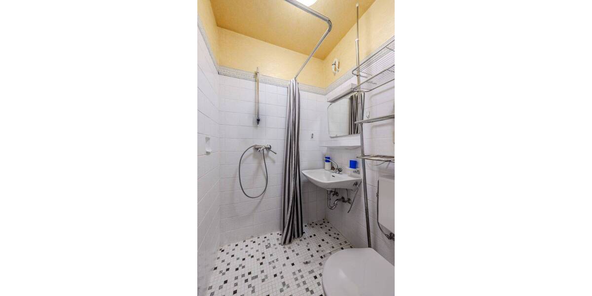 Mehrfamilienhaus, Wohnhaus Korntal-Münchingen Münchingen - 1 Zimmer, 338 m&sup2;, 1.150.000&euro; | Angebot:26320321