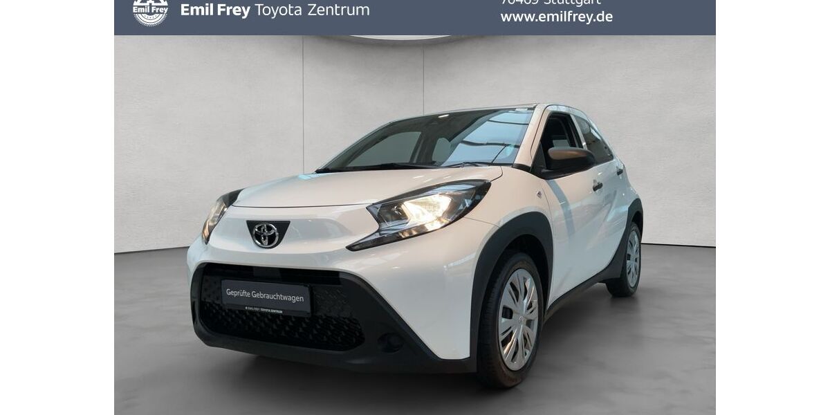 Toyota Aygo (X) 40.900 km 11.950 &euro; Stuttgart 70469