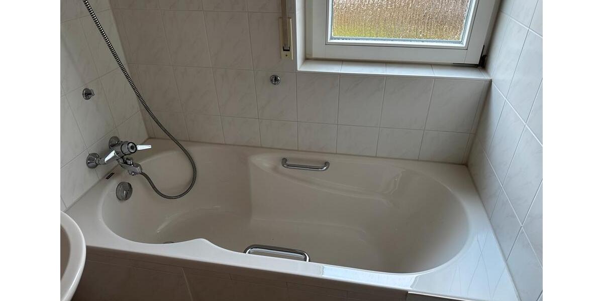 Etagenwohnung Kernen im Remstal - 4 Zimmer, 85 m&sup2;, 1.200&euro; | Angebot:25308133