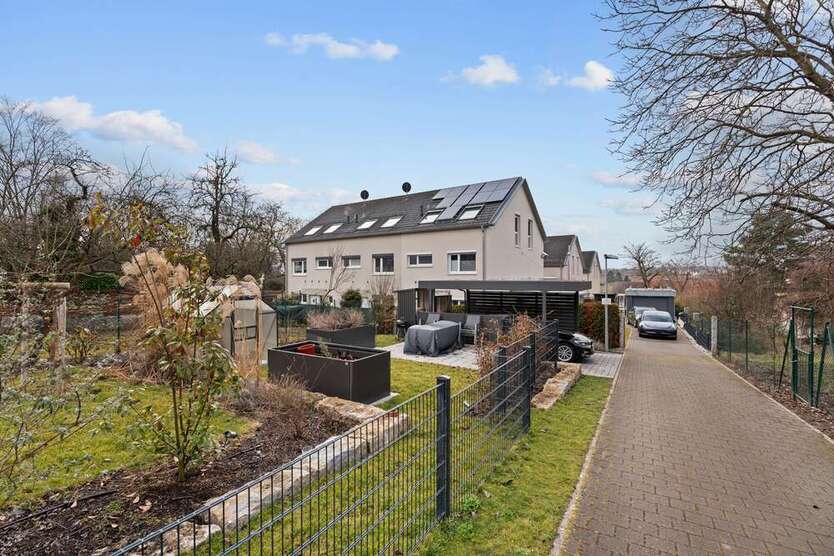 Haus zum Mieten in Stuttgart 2.200 € 146.5 m²