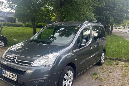 Citroen Berlingo 98.100 km 8.888 &euro; Sindelfingen 71067