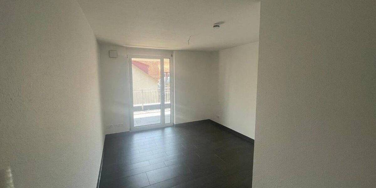Etagenwohnung Sindelfingen Mitte - 4 Zimmer, 122 m&sup2;, 1.920&euro; | Angebot:26891906