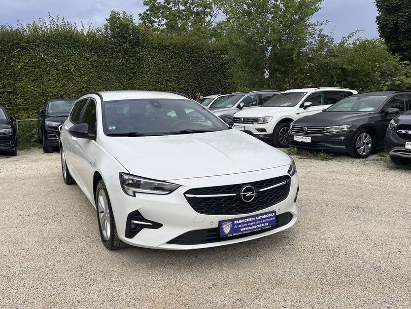 Opel Insignia 97.000 km 14.799 € Stuttgart 70567