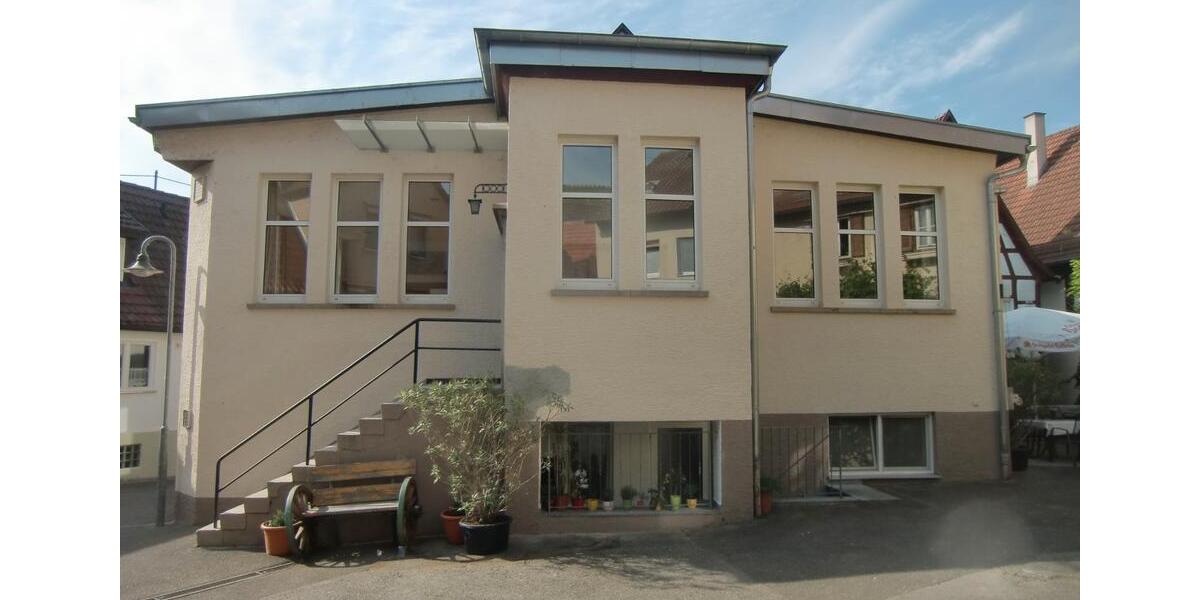 Einfamilienhaus Vaihingen an der Enz - 7 Zimmer, 370 m&sup2;, 569.000&euro; | Angebot:26423322