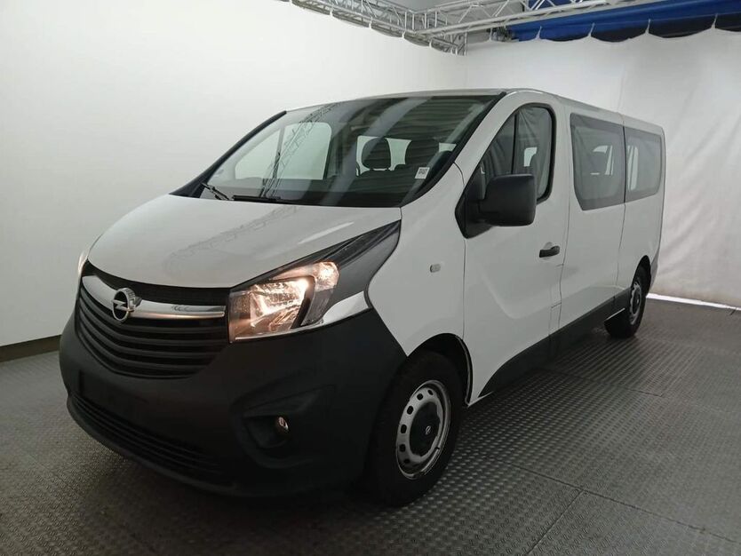 Opel Vivaro 132.000 km 17.900 € Tübingen-Bühl 72072
