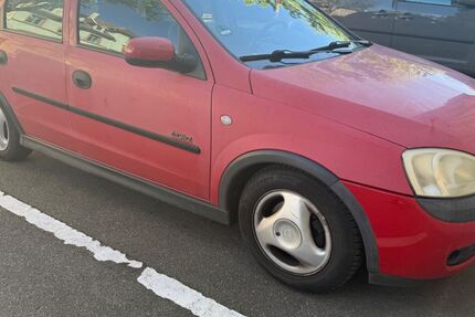 Opel Corsa 225.000 km 900 &euro; Pforzheim 75173