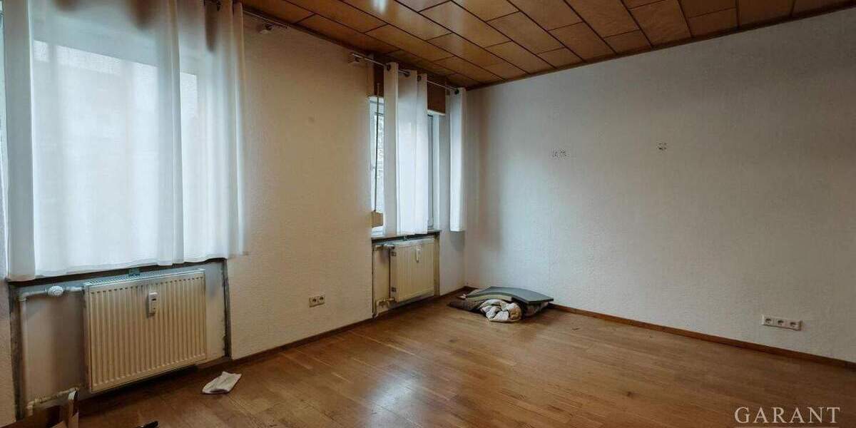 Etagenwohnung Pforzheim Eutingen - 4 Zimmer, 80 m&sup2;, 140.000&euro; | Angebot:24794437
