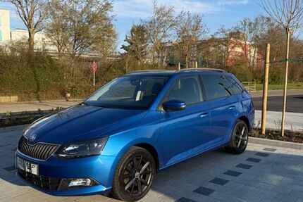 Skoda Fabia 76.200 km 11.000 &euro; Böblingen 71032