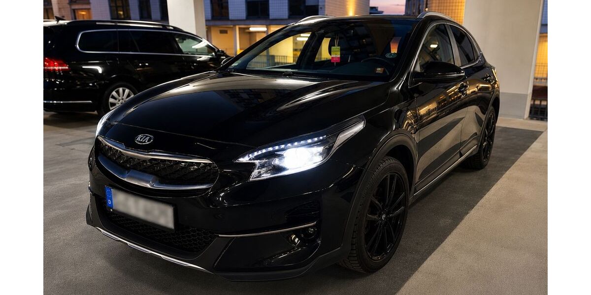 Kia XCeed 170.000 km 15.990 &euro; Stuttgart 70567