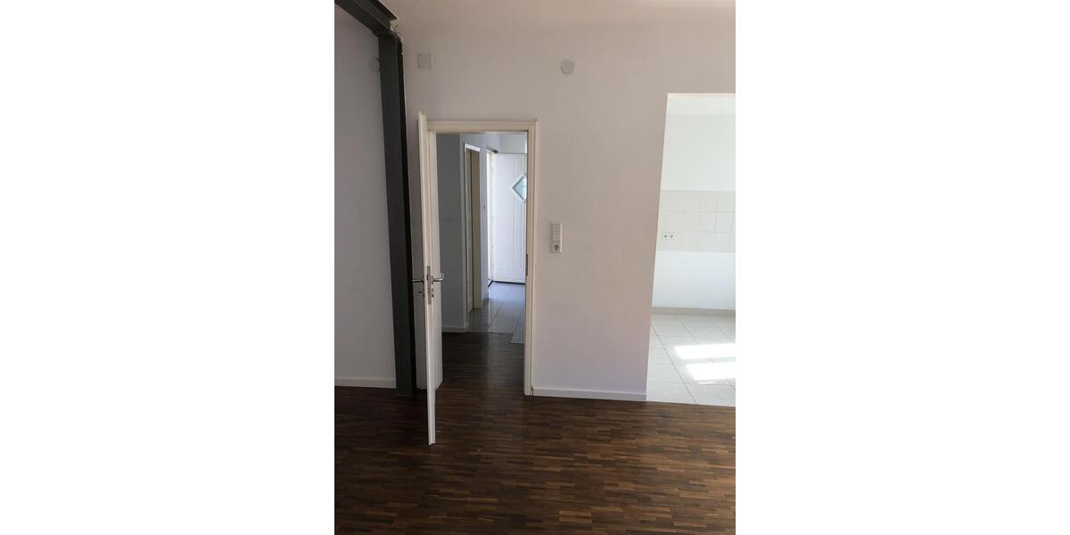 Doppelhaushälfte Fellbach Oeffingen - 6 Zimmer, 160 m&sup2;, 2.500&euro; | Angebot:26129547