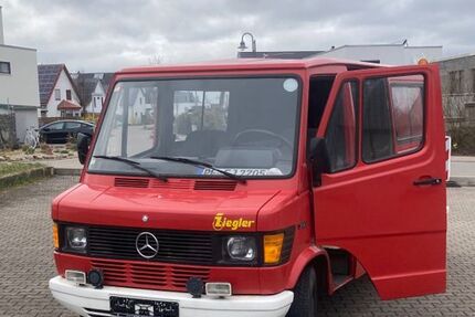 Mercedes Andere