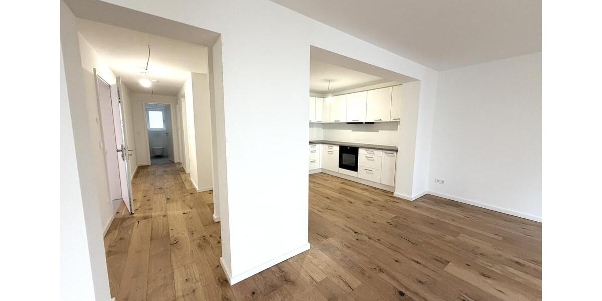 Erdgeschoßwohnung Sindelfingen - 2 Zimmer, 73 m&sup2;, 1.080&euro; | Angebot:26532468