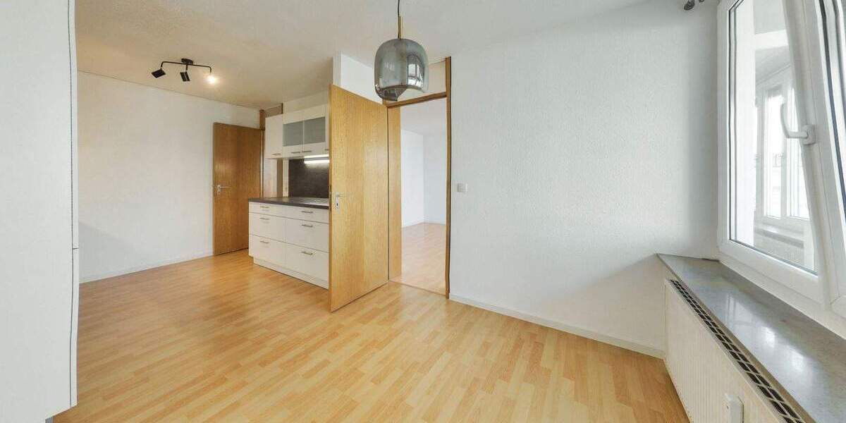 Etagenwohnung Ludwigsburg Eglosheim - 2 Zimmer, 62 m&sup2;, 197.000&euro; | Angebot:25822689