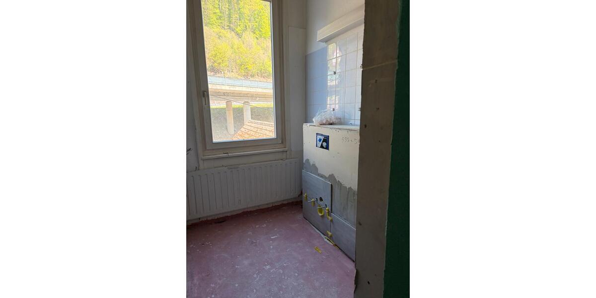 Etagenwohnung Pforzheim Dillweißenstein - 7 Zimmer, 207 m&sup2;, 1.700&euro; | Angebot:26306168