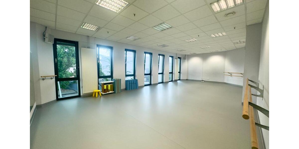 Gewerbeobjekt Esslingen am Neckar Oberesslingen - 12&euro; | Angebot:23707499