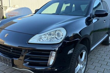 Porsche Cayenne 190.000 km 9.200 &euro; Pforzheim 75172