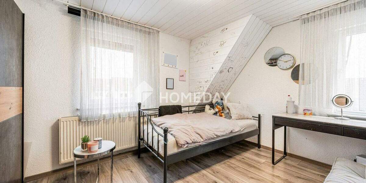 Mehrfamilienhaus, Wohnhaus Köngen - 6 Zimmer, 106 m&sup2;, 415.000&euro; | Angebot:25702482