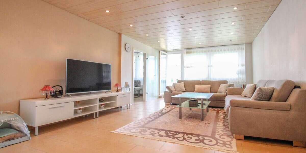 Etagenwohnung Sindelfingen Eichholz - 5 Zimmer, 127 m&sup2;, 340.000&euro; | Angebot:27666895