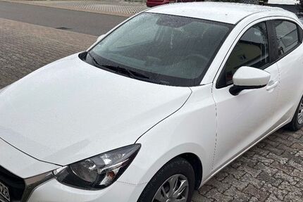 Mazda 2 51.500 km 10.500 &euro; Tiefenbronn 75233