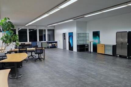 Modernes & lichtdurchflutetes Büro, renoviert mit Blick ins Grüne zimmer