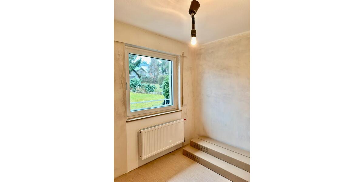 Etagenwohnung Pforzheim - 4 Zimmer, 110 m&sup2;, 1.600&euro; | Angebot:24770917