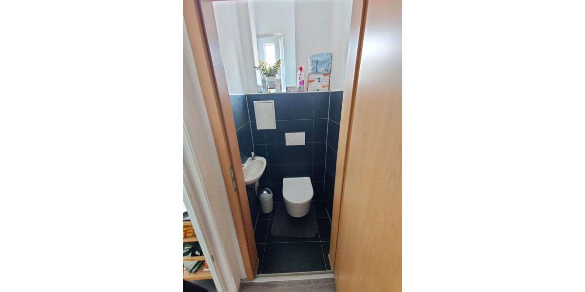 Etagenwohnung Esslingen am Neckar Pliensauvorstadt - 2 Zimmer, 61 m&sup2;, 790&euro; | Angebot:24801408