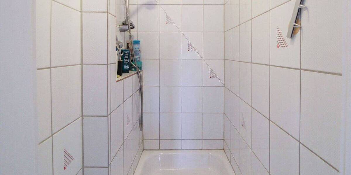 Doppelhaushälfte Stuttgart Weilimdorf - 7 Zimmer, 170 m&sup2;, 399.000&euro; | Angebot:26930001