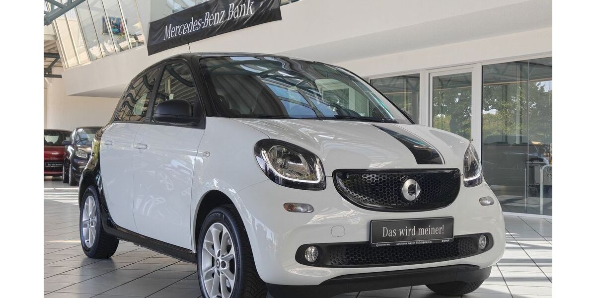 Smart ForFour 67.797 km 13.850 &euro; Asperg 71679