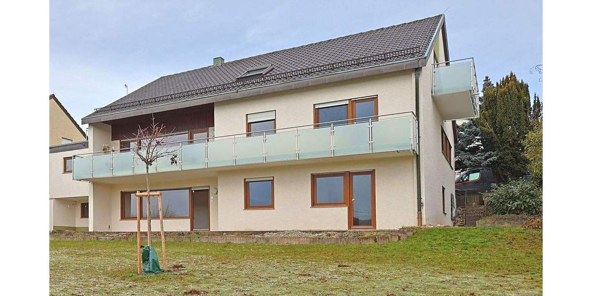 Etagenwohnung Weissach - 3 Zimmer, 95 m&sup2;, 990&euro; | Angebot:25682077