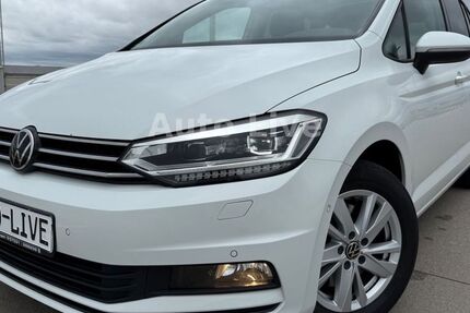 VW Touran 146.200 km 24.990 € Böblingen/Stuttgart 71034