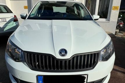 Skoda Fabia 64.200 km 7.600 &euro; Waiblingen 71334