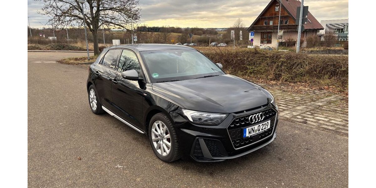 Audi A1 57.325 km 22.400 &euro; Waiblingen 71334
