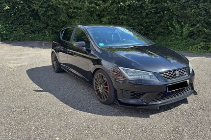 Seat Leon 136.000 km 20.000 € Stuttgart 70372