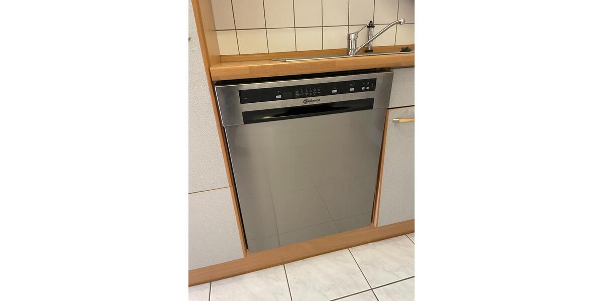 Etagenwohnung Sachsenheim - 2.5 Zimmer, 64 m&sup2;, 255.000&euro; | Angebot:24786865