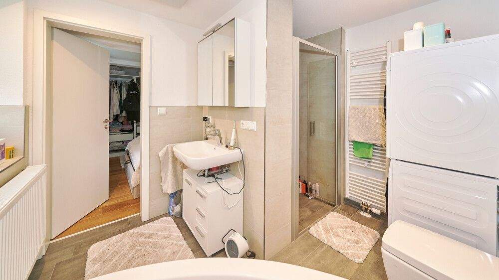 Etagenwohnung Freiberg am Neckar Heutingsheim - 2 Zimmer, 64 m&sup2;, 265.000&euro; | Angebot:24675222