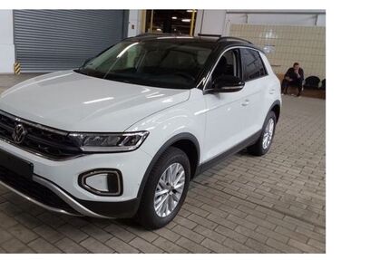 VW T-Roc 4.921 km 29.539 € Weil der Stadt 71263