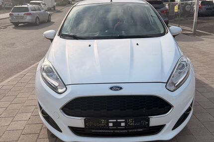 Ford Fiesta 95.000 km 5.999 &euro; Stuttgart 70376