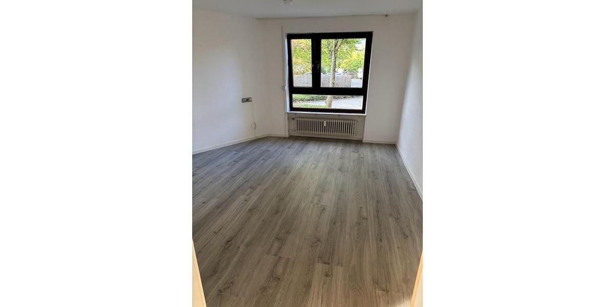 Erdgeschoßwohnung Böblingen Dagersheim - 2 Zimmer, 76 m&sup2;, 1.215&euro; | Angebot:27591402