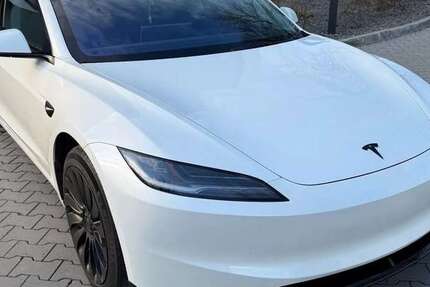 Tesla Model 3 11.068 km 27.500 &euro; Nufringen 71154
